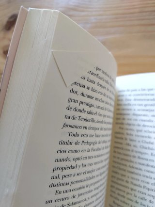 Memorias del niño Toni