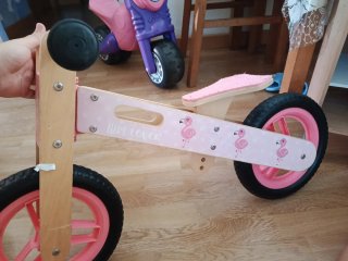 Bicicleta de madera para niñas