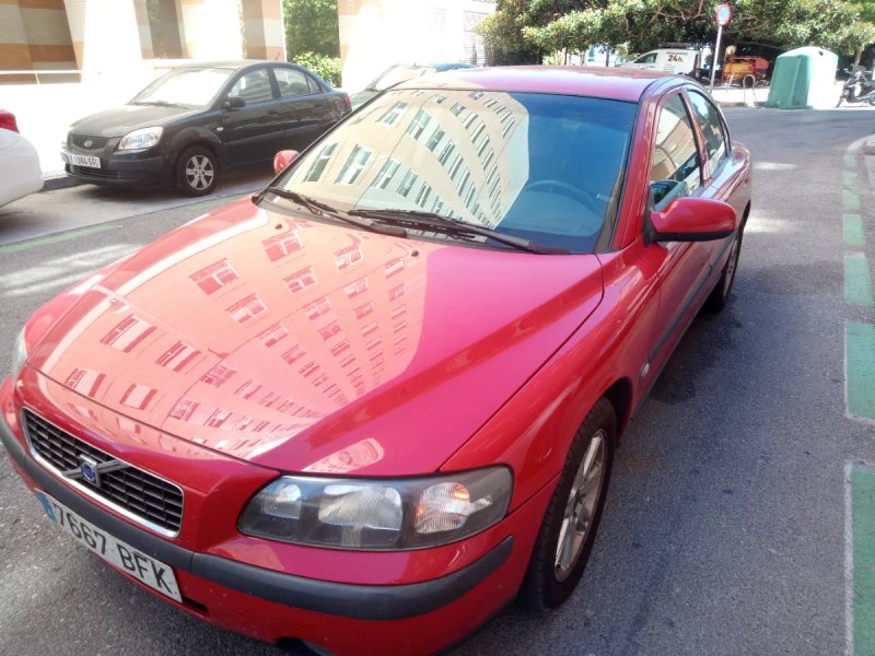 Volvo S60 2001 - foto 1