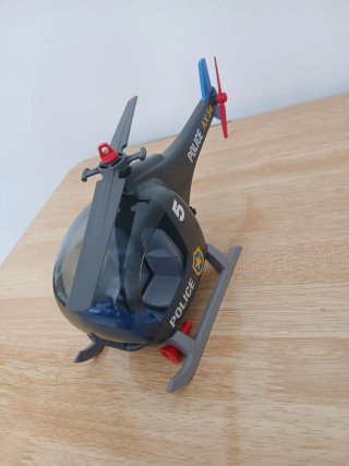 Helicóptero de policía de playmobil Todo 7€