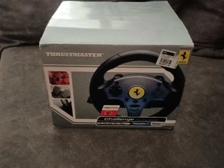 Volante Thrustmaster Challenge Racing GT PS2