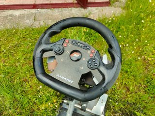 Playseat Evo + Fanatec Csr Elite + Pedali