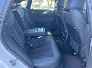 BMW i4 2023