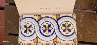 Azulejos antiguos decorados