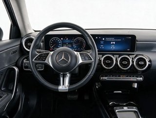Mercedes Clase A A 250 e con tecnología híbrida EQ