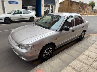 Hyundai Accent 2001