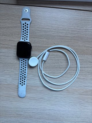 Apple Watch SE 3 44mm Nike (2026).