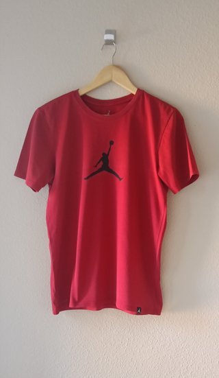 Camiseta Jordan Dri-FIT Roja Talla S