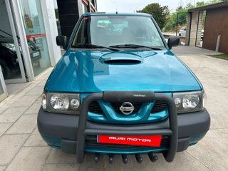 NISSAN Terrano 2.7 TDi Sport 5p