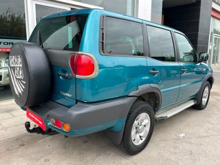 NISSAN Terrano 2.7 TDi Sport 5p
