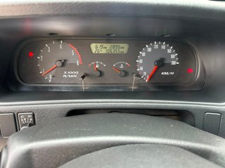 NISSAN Terrano 2.7 TDi Sport 5p