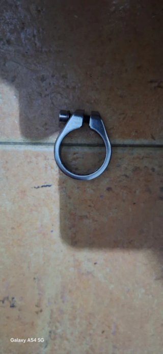Tija telescópica para bicicleta de 31,6m.