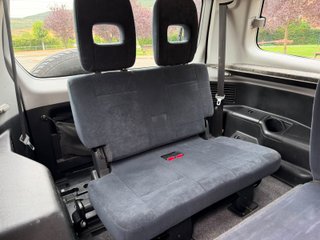 Mitsubishi Montero 2001