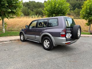 Mitsubishi Montero 2001