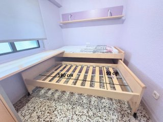 Cama nido con escritorio, mesita y estantería