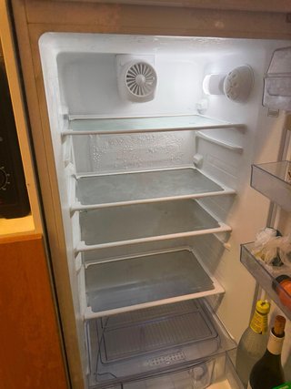 Frigorífico Beko Dos Puertas 175cm 306L. Poco uso