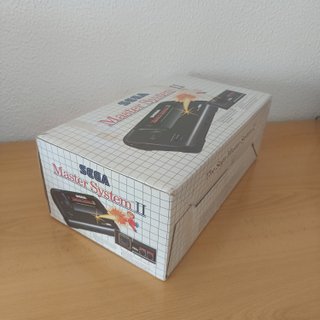 Caja Original Sega Master System II regular estado