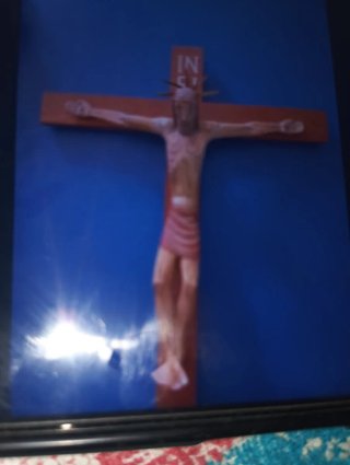 Virgen firmada y Cristo de madera