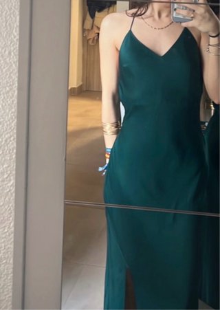Vestido verde satinado tirantes