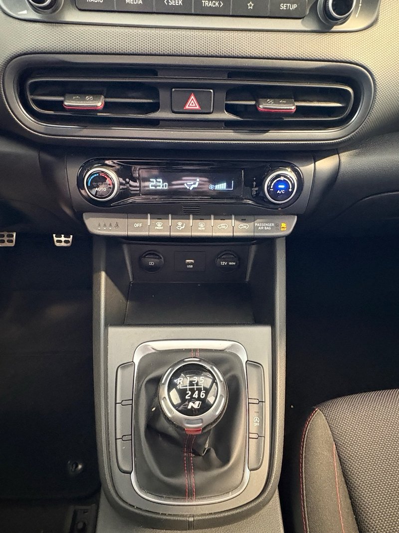 Hyundai Kona 2022, foto 27