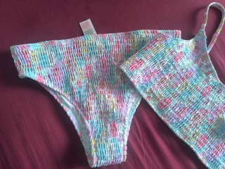 Bikini niña Primark floral multicolor