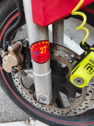 Honda CBR125R 2006 Roja y Azul