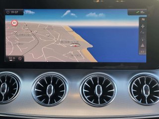 Mercedes-Benz Clase COUPÉ E 220d AUTOM.