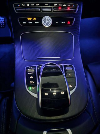 Mercedes-Benz Clase COUPÉ E 220d AUTOM.