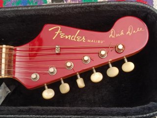 Guitarra Fender Malibú