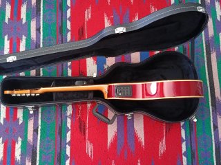 Guitarra Fender Malibú