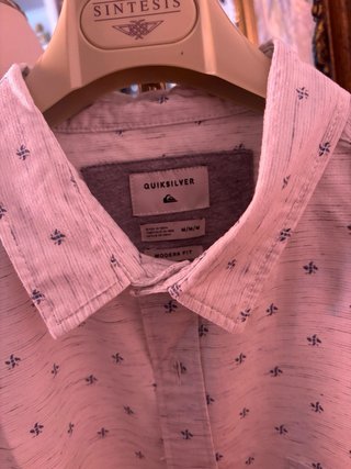 Camisa Quiksilver Talla M Estampada