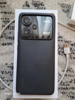 Xiaomi Redmi Note 13 Pro+ Azul