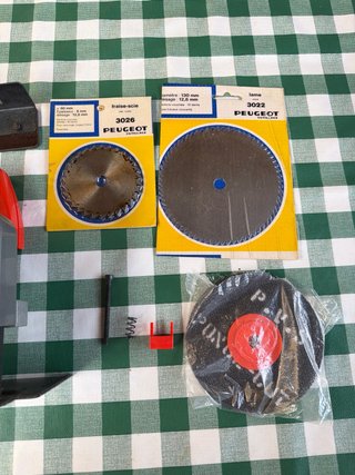 Adaptador Peugeot Sierra Circular Portátil