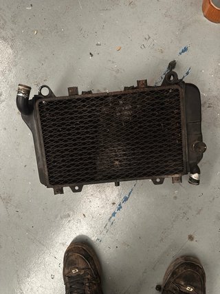 Radiador y ventilador Kawasaki ZZR 600