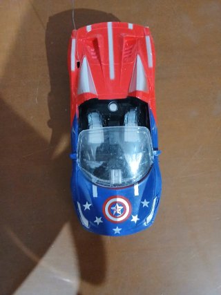 Coche radiocontrol Capitán América
