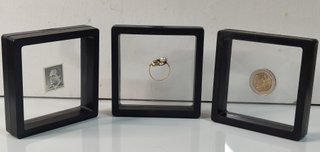 ✅ 10 expositores flotantes efecto 3D (de 9 x 9 cm)