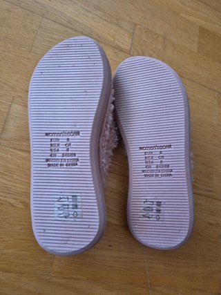 Zapatillas de casa rosas