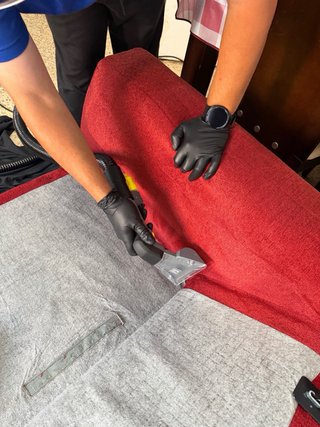 Limpieza Profesional de Chaise Longue | Barcelona