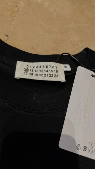 Camiseta Maison Margiela Paris Negra