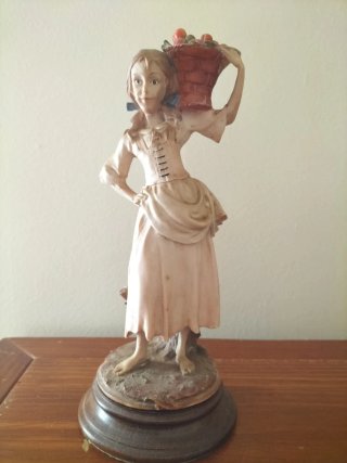 Pareja Figuras Marmolina