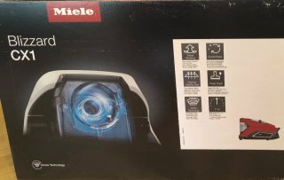 Aspirador sin bolsa Miele Blizzard CX1 Rojo Mango