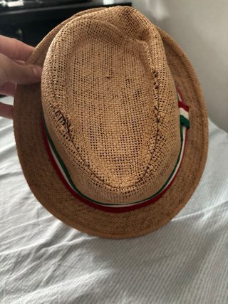 Cappello di paglia con nastro tricolore