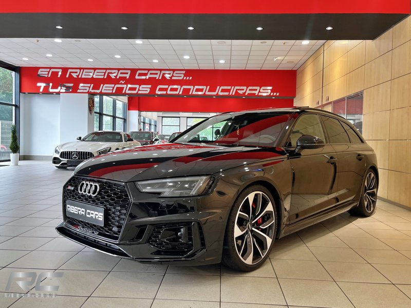 Audi RS4 2018