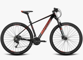 Bicicleta de Montaña Negra y Roja