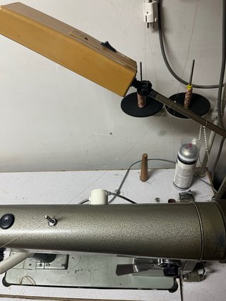 Máquina de coser industrial