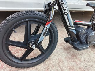 Bicicleta eléctrica infantil 16"