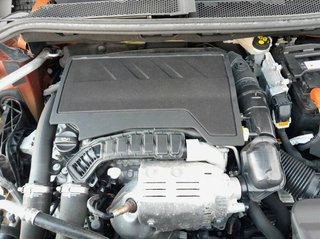 9811951089 luz central peugeot 5008 active 1150782