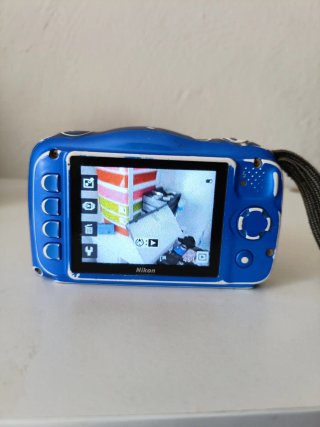 Cámara Nikon Coolpix W100 Azul