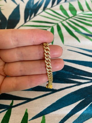 Pulsera dorada con pedrería 17 cm