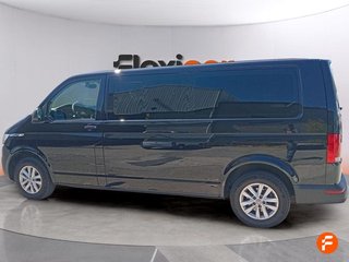 Volkswagen Caravelle Larga 2.0 TDI 110 kW (150 CV) Aut  - 4P (2025)